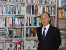 Prof Namba in office 03 web.jpg